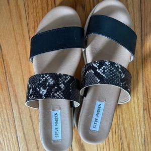 Steve Madden platform sandals
